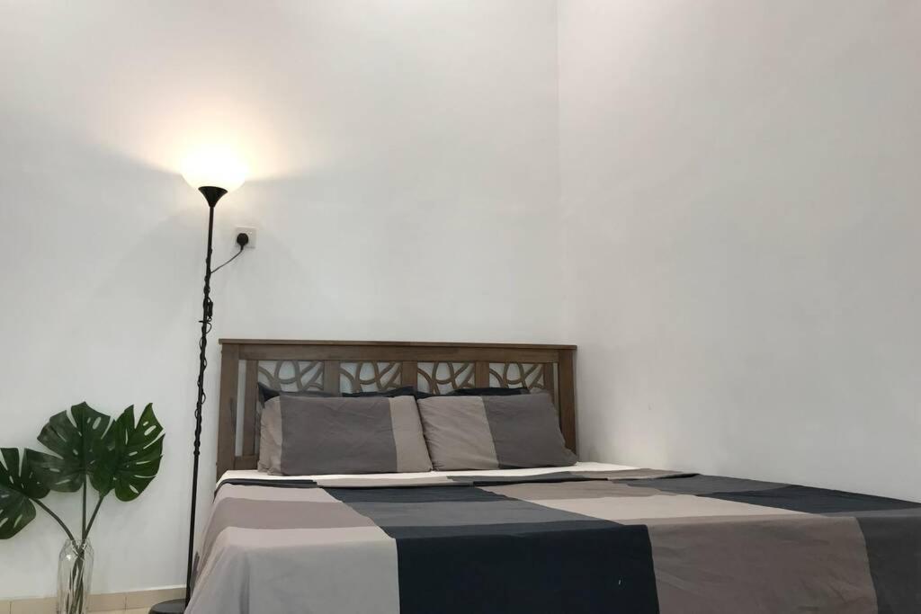 Semi-d New House @ Sungai Abong Muar*10~20pax *